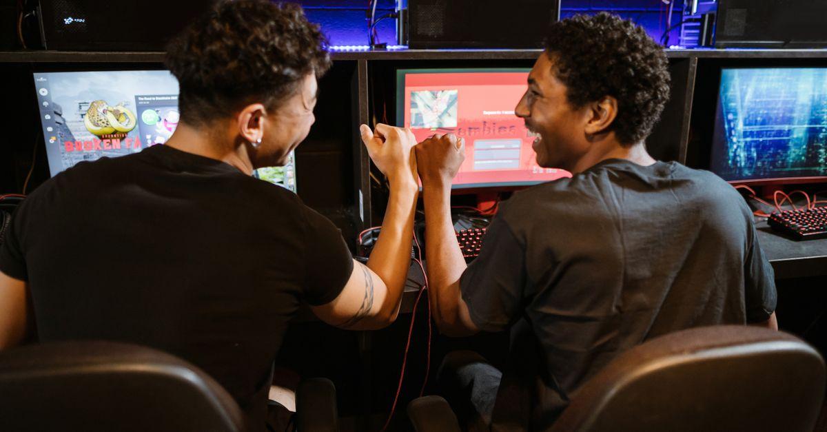 gaming decompress kuyd4d, post-work gaming relaxation, kuyd4d gaming lounge, gaming reset after work, best gaming cafes, gaming de-stress spots, kuyd4d esports center, gaming escape options, unwind with gaming kuyd4d, gaming community bensalem
